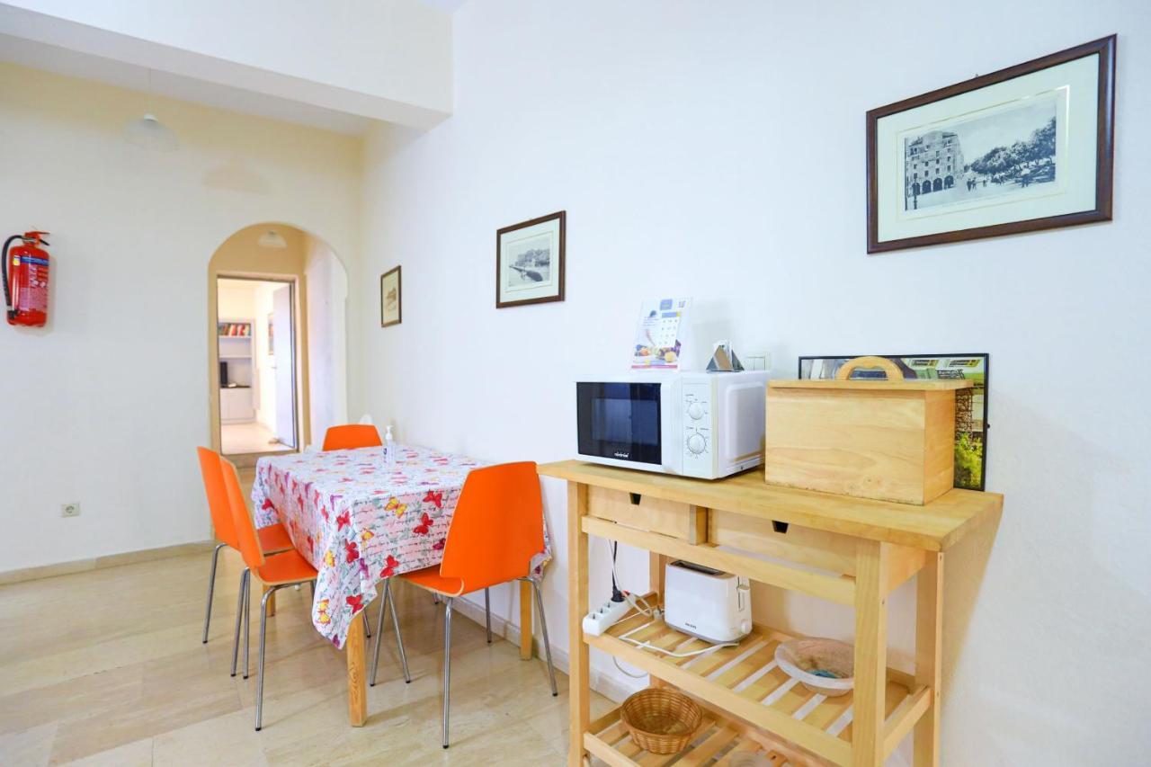 Kaminaki Beachfront Apartments Nisaki  外观 照片