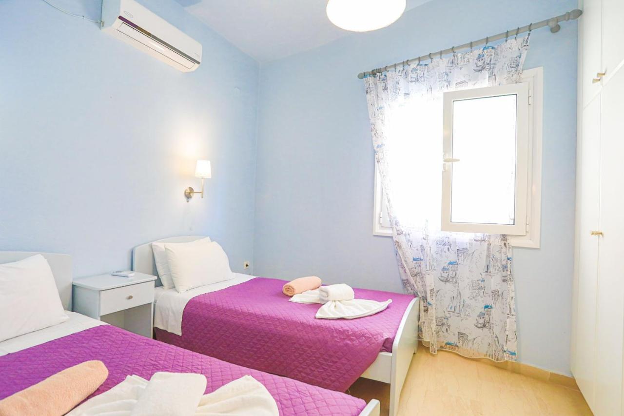 Kaminaki Beachfront Apartments Nisaki  外观 照片