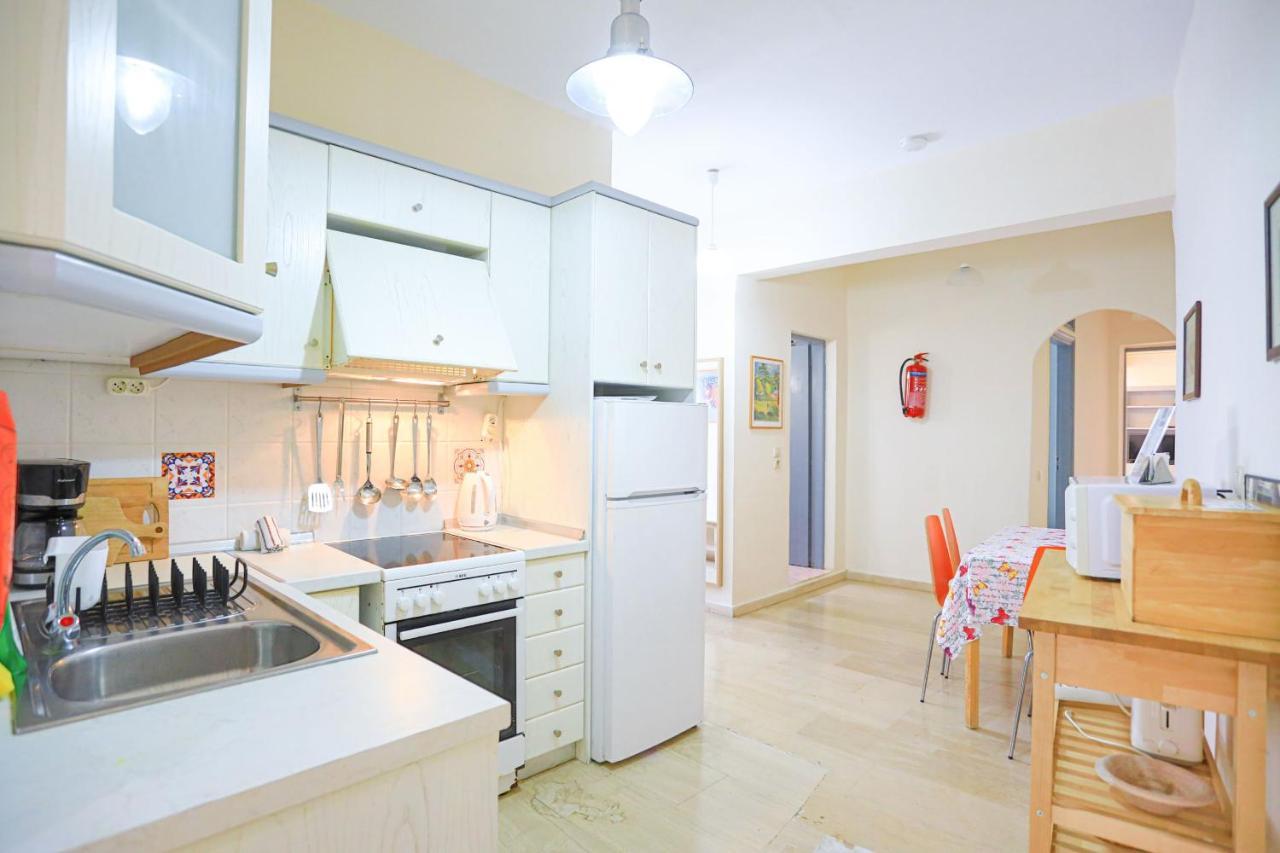 Kaminaki Beachfront Apartments Nisaki  外观 照片